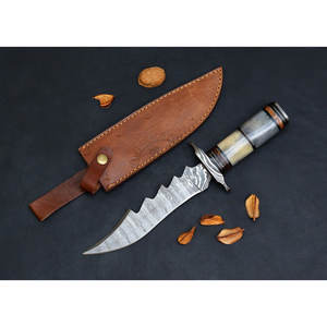 Cuchillo de caza de acero de Damasco con hoja de cocodrilo, edición nueva, con mango de hueso, para acampar al aire libre, el mejor cuchillo de hoja fija afilada. - Product Image 1