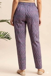 Pantalones informales de algodón puro con estampado floral para mujer, cintura elástica, pantalones informales de algodón sostenible para verano, ropa transpirable - Product Image 3