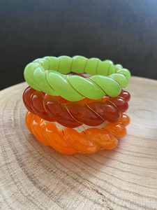 Las Mejores Pulseras de Resina Trenzada de Moda en Azul, Negro y Gris con Detalles en Dorado, Joyería de Moda Unisex para Fiestas y Bodas - Product Image 3