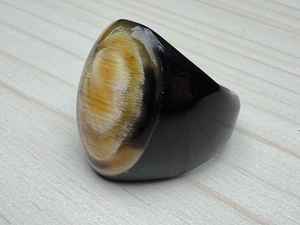 Anillo de Sello Moderno de Cuerno Natural Hecho a Mano por Exportador Indio, Joyería Artesanal de Declaración, Accesorio de Moda Masculino, Disponible para Venta - Product Image 5