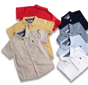 Camisa de algodón Oxford de manga corta con bolsillo y logotipo de pony para niños, estilo casual preppy, cuello vuelto. - Product Image 3