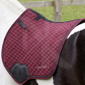 Tapis de selle OEM de qualité supérieure à contact étroit, nouveau design, protection matelassée personnalisée pour la sangle, équipement d'équitation pour le saut d'obstacles - Product Image 5