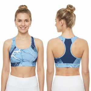 Top deportivo tipo tank top para mujer con estampado de mármol, espalda cruzada, ajuste ceñido, bloques de color y absorción de humedad - Product Image 4