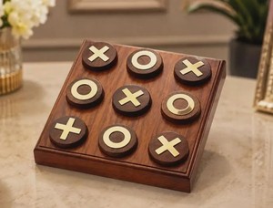 Jeu de Tic Tac Toe en bambou fait main, qualité artisanale, texture naturelle, réutilisable, jeu de stratégie pour enfants et adultes - Product Image 5