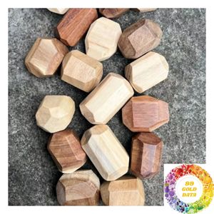 Jeu d'équilibre en bois Tumi Ishi pour enfants, blocs colorés, activité de jeu familiale en intérieur - Product Image 6