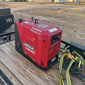 Machine à souder Lincoln abordable pour les travaux de fabrication professionnels, offrant un contrôle de soudage fluide et un fonctionnement fiable - Product Image 5
