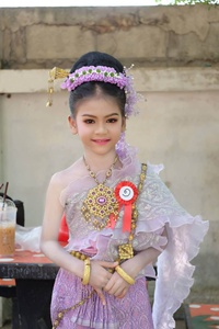 พวงมาลัยดอกไม้ประดิษฐ์แบบไทย งานแฮนด์เมด สำหรับตกแต่งงานแต่งงาน งานบูชา และงานฝีมือต่างๆ - Product Image 5