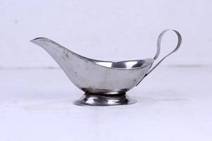 Servidor de Salsas Contemporáneo de Acero Inoxidable para Restaurantes - Product Image 1