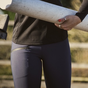 High Quality 4-way Stretch Horse Riding Breeches <b>Leggings</b> Tights <b>Equestrian</b> Wear Pants on Technical Fabric with Soft Feel - Product Image 3
