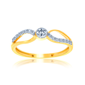 Anillo de Diamantes Romancing Delight, Obra Maestra de Pétalos de Diamantes, Anillo de Oro Amarillo Premium con Halo Floral de Diamantes para Compromisos - Product Image 1