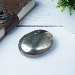 Pyrite dorée naturelle, grande pierre de palmier sculptée, mascotte d'art populaire, cristal métallique, pierre précieuse, vente en gros, fournisseur en vrac, cadeaux, décoration - Product Image 3