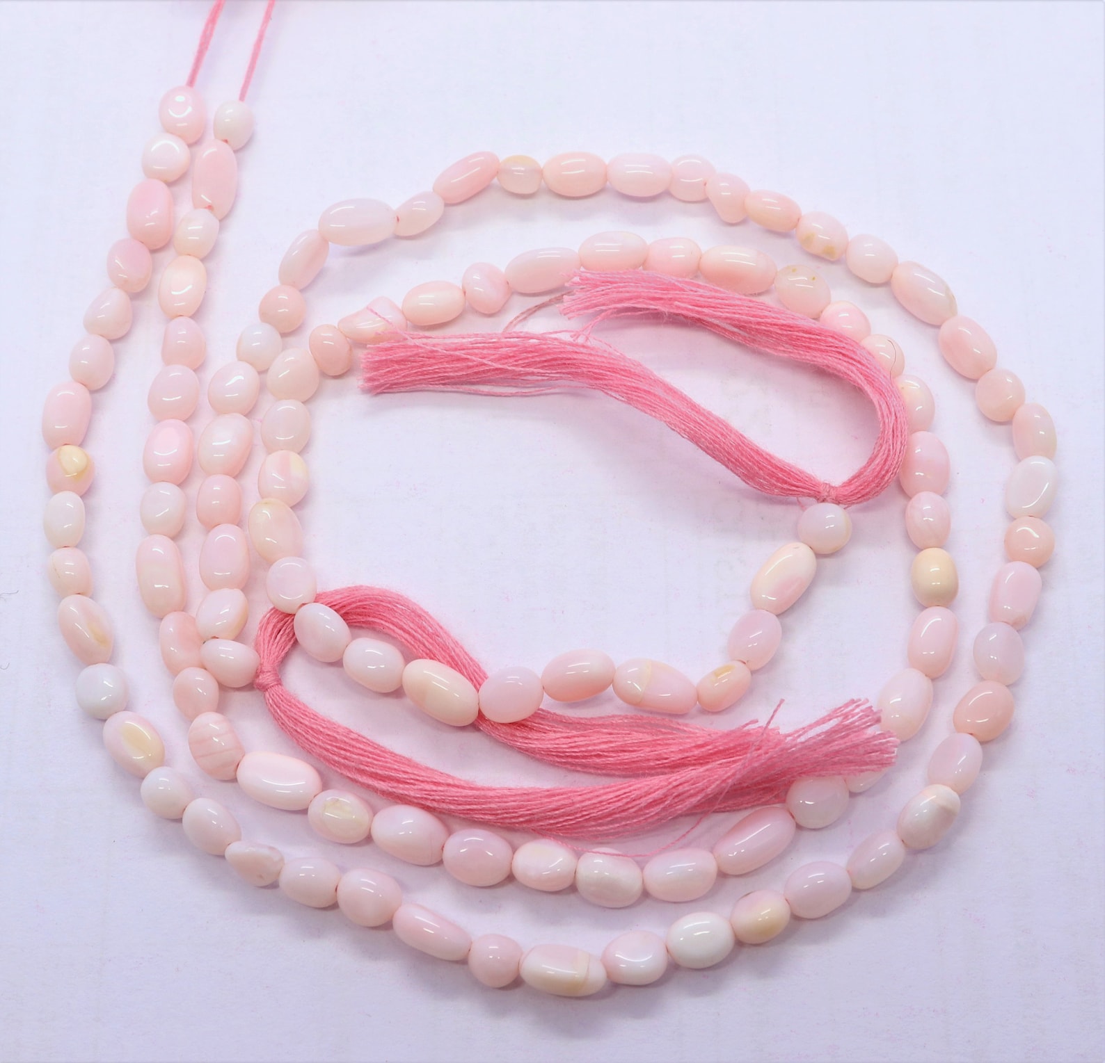 เช่นเดียวกับรูปภาพ