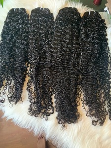 Cheveux brésiliens bouclés Remy naturels très demandés, lots de 100g, texture naturelle, pour perruques de salon, disponibles à la vente - Product Image 3