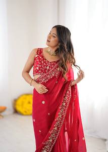 Nouveau Saree HENIXA CREATION en Georgette de Soie Havy Fendy avec Broderie de Fil et Sequins, Coupe Slim, Idéal pour Fêtes et Mariages - Product Image 5