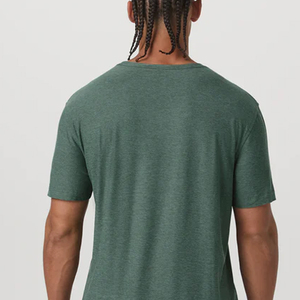 T-shirt col rond moderne pour homme avec logo – Collection été tendance / Design uni avec logo - Product Image 6