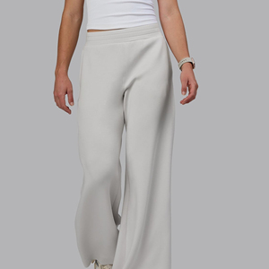 Pantalon de survêtement ample personnalisé en molleton 400 g/m² pour femme, taille élastique, style streetwear décontracté, tricoté en Spandex et Polyester - Product Image 5