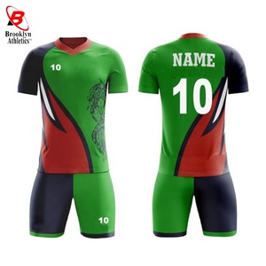 Ensemble 4 uniformes de football personnalisés de haute qualité Maillot à sublimation pour les équipes à l'entraînement - Product Image 3