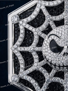 Pendentif en argent 925 avec diamants en moissanite, motif araignée et crâne, style hip-hop glacé, pendentif de luxe pour hommes et style unisexe - Product Image 3