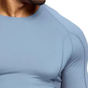 T-shirt de sport pour homme qui améliore la silhouette – T-shirt extensible et anti-transpiration pour les culturistes et le fitness - Product Image 5