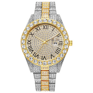 Reloj de Lujo para Mujer con Diamantes de Oro, Reloj de Pulsera de Cuarzo Analógico Redondo con Números Romanos y Cierre Desplegable - Product Image 3