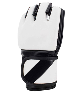 Guantes de Boxeo de Cuero Negro con Cordones en la Muñeca para Entrenamiento y Combate de Adultos - Product Image 2