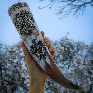 Corne à boire viking authentique Nawe pour la bière, corne de buffle polie de haute qualité, décoration d'intérieur de Falak World Export - Product Image 2