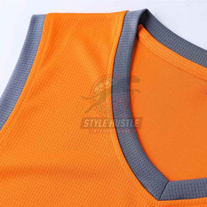 Uniforme de Baloncesto Deportivo Personalizado con Logotipo para Hombre, Uniforme de Baloncesto de Secado Rápido Personalizado OEM - Product Image 4