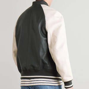 Veste varsity pour homme en crème avec manches en cuir noir, col rabattu, fermeture à un bouton, style décontracté d'automne - Product Image 4