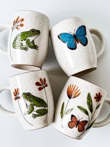 แก้วกาแฟเซรามิกสไตล์นอร์ดิก ทันสมัย สีพื้นเคลือบเงา แก้วน้ำเซรามิกทำมือพร้อมหูจับ - Product Image 3