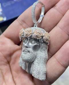 Pendentif Jésus en Argent Sterling 925 avec Moissanite, Breloque Iced Out, Cadeau Unisexe, Bijou de Fête - Product Image 3