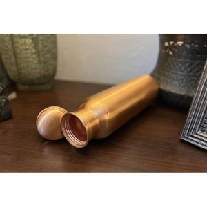 Satin <b>Brushed</b> Copper Luxury Water <b>Bottle</b> Slim Leakproof Handcrafted Reusable Eco-Friendly Drinking <b>Bottle</b> with Copper Cap - Product Image 4