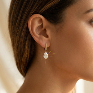 Boucles d'oreilles clous solitaires en or rose avec diamant taille poire certifié IGI – Tendance, pour femme, mariée, mariage, anniversaire, cadeau de fête, bijou raffiné - Product Image 5