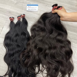 Extensions de cheveux humains ondulés vietnamiens, couleur naturelle noire, disponibles en longueurs de 8 à 32 pouces. - Product Image 5