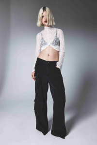 Custom Logo OEM ODM Baggy Loose Cargo <b>Jeans</b> Women With Multi Pockets Distressed Washed Flare <b>Jeans</b> Women Denim Cargo Pants - Product Image 3