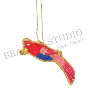 Adornos Navideños Personalizados de Terciopelo y Satén Hechos a Mano por Brazeal Studio, Ecológicos, con Cuentas Bordadas y Hilos Dorados de Fábrica - Product Image 5