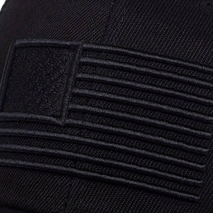 Nueva Gorra Trucker Transpirable y de Secado Rápido en Venta, Gorra Trucker de Alta Calidad en Color Sólido, Gorra de Béisbol - Product Image 4