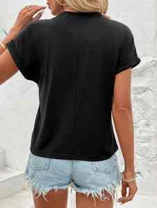 เสื้อยืดผู้หญิง คอกลม แขนครึ่ง ผ้าโพลีเอสเตอร์ผสมคอตตอน ระบายอากาศได้ดี ไม่ยับง่าย เป็นมิตรต่อสิ่งแวดล้อม เหมาะสำหรับฤดูใบไม้ผลิและฤดูร้อน ตกแต่งด้วยคริสตัล - Product Image 4