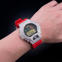 Reloj Digital Starspire Luxury Buss Down DW6900 con Bisel con Incrustaciones de Moissanita VVS, Esfera Negra, Correa de Silicona Roja, Diseño Personalizado