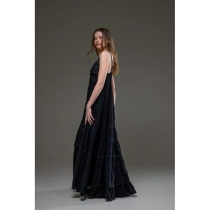 ชุดเดรสยาวสายเดี่ยวสีดำสำหรับผู้หญิง ดีไซน์หรูหรา แต่งลูกไม้ ทรงเอไลน์ สไตล์โบฮีเมียน - Product Image 4