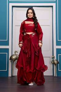 Lehenga Choli de Satén de Lujo Estilo Peplum para Bodas, Recepciones y Funciones de Sangeet - Product Image 5