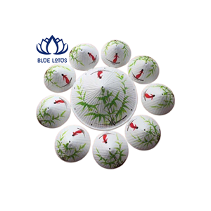 Chapeau conique vietnamien en gourde naturelle sculptée, très demandé |   Décoration murale durable et culturelle - Product Image 1