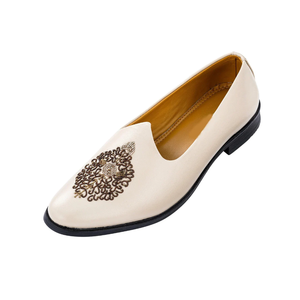 Chaussures Sherwani brodées à la main pour hommes, blanches, chaussures de mariage indiennes traditionnelles - Product Image 1