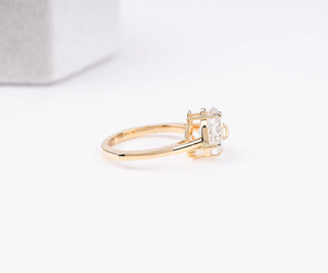 Anillo de compromiso y boda personalizado para ella, de oro macizo de 10k, 14k o 18k, con diamante cultivado en laboratorio con corte de cabeza de caballo, de lujo, para mujer. - Product Image 2