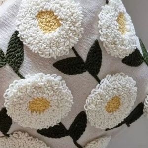 Luxury Geometric Woven Cotton Cushion Printed Soft Breathable Fabric High Quality Decorative Pillow for Couch Armchair <b>Bedding</b> - Product Image 4