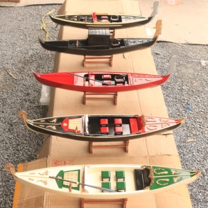 Góndola Veneciana # 3 - BARCO TRADICIONAL ITALIANO DE MADERA PINTADO DE ROJO - Product Image 5
