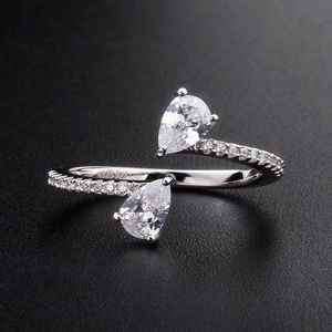 Anillo de compromiso de plata 925 original con moissanita de 1 quilate, corte pera, estilo clásico, regalo de joyería para novias - Product Image 1