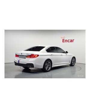 BMW Serie 5 520d M Sport Plus 2019, 84,813 km, Diésel, Caja de Cambios Automática, Volante a la Izquierda, Asientos de Cuero, Cámara Trasera - Product Image 2