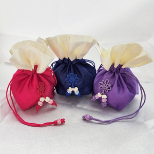 [Goyu] Tela de Envoltura de Regalos Bojagi Tradicional Coreana Premium, Tela Elegante Reutilizable, Embalaje de Lujo para Regalos de Fiesta, Estilo Seda - Product Image 1