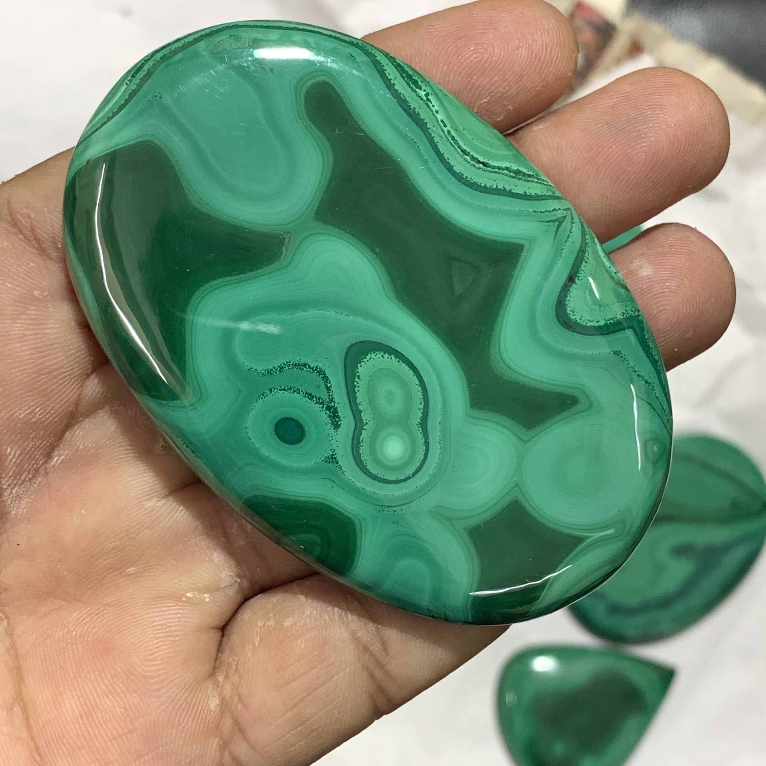 สีเขียว