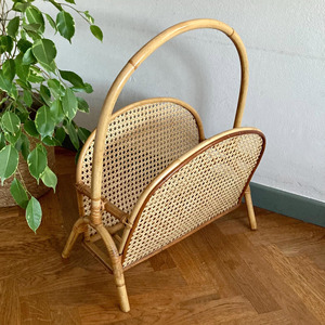 Magnifique porte-revues en rotin artisanal, à prix abordable, pour la décoration des bureaux à domicile. - Product Image 6